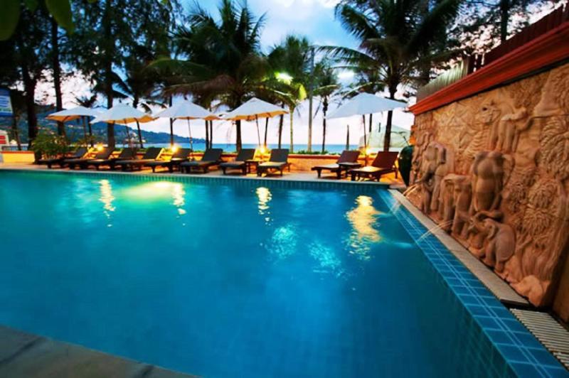 Kamala Beachfront Apartment Praia de Kamala Exterior foto