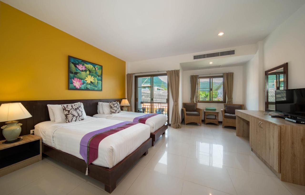 Kamala Beachfront Apartment Praia de Kamala Exterior foto